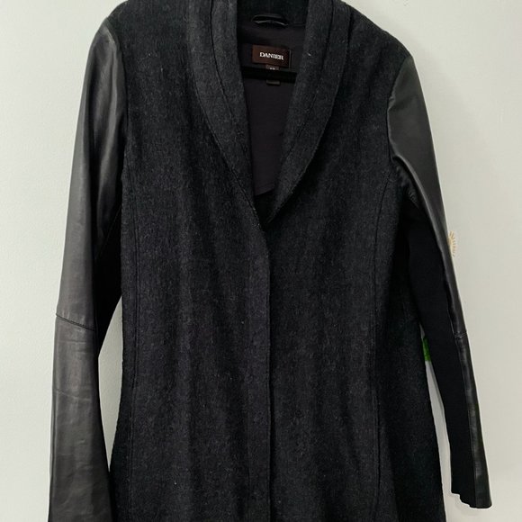 Danier Genuine Leather & Wool Jacket/Coatigan w/Snaps - Picture 1 of 9
